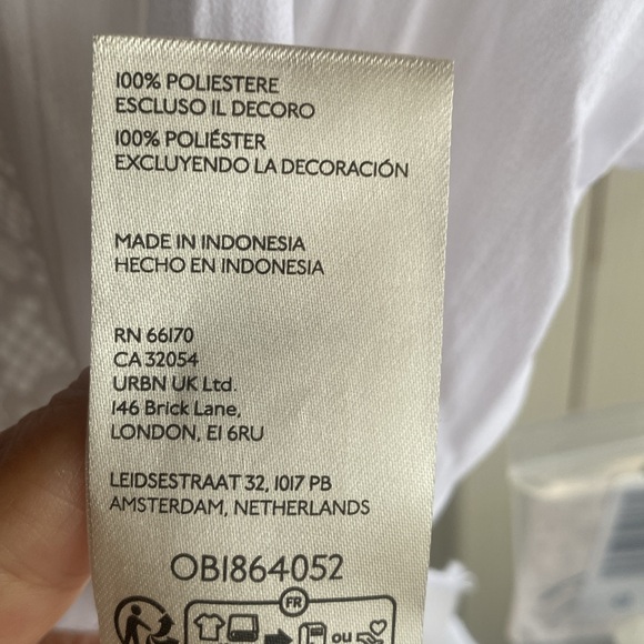 Free People NWT Bad at Love Ruffle & Lace Long Sleeve Button-Up Blouse Medium - Picture 12 of 14